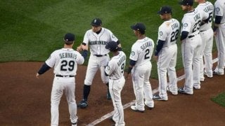 【MLB】イチロー、マリナーズ凱旋に4万観衆大興奮　ファンの歓迎ぶりは「鳥肌もの」