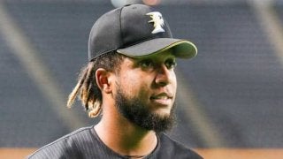 31日の公示　オリックスがT-岡田を登録、ハムは開幕投手ロドリゲスを抹消