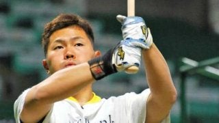 川島モデルの新バットで満塁弾　ホークス中村晃が探る長打力アップの道