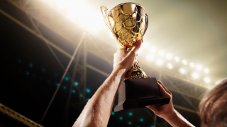 どのスポーツが注目を集めているのか…年代別に見て分かったこと