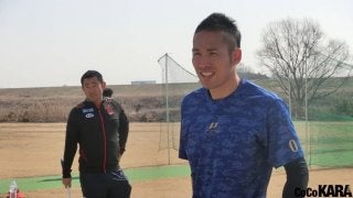 クリケット打撃の難しさ 野球にはないワンバウンドで浮き上がる球への対応