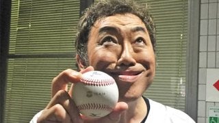 雨天中止で即席モノマネショーのコロッケさん「3年目の復興の始球式」