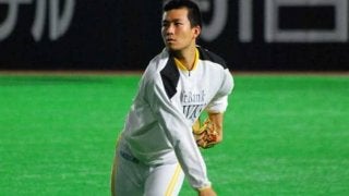 抹消中のホークス千賀、工藤監督の前でキャッチボール「前に進めている」