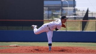 日体大が秋春連覇に黄信号。東海大が原田泰成・小郷賢人の速球派リレーで大一番制す【首都大学野球】