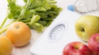 休暇太りを即解消！体重をリセットするコツ5つ