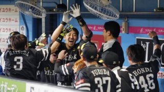 2試合連続アーチに「サイレント・トリートメント」！内川が2000安打まで残り「4」！
