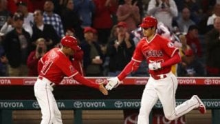 ケガをしても二刀流。大谷翔平がメジャー１カ月で見せた前人未到の世界