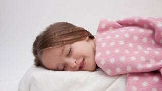 思春期の子どもたちに「早寝・早起き」は必須？