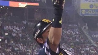 鷹17安打12得点で大勝　内川代役の福田が4安打3打点、石川トップタイ6勝目