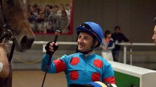 ルメール 「もっと乗りやすくなる」素質馬ディロスが快勝！