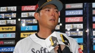 ホークス摂津、涙の復活劇　ファンの声を「原動力」に618日ぶりの白星