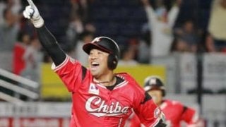 4時間40分の熱戦にピリオド！　千葉ロッテ・清田がサヨナラヒット！
