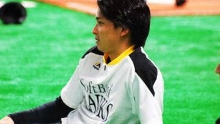 登録抹消のホークス東浜、右肩機能不全と診断　26日に検査、球団発表