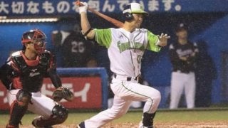 ヤクルト、バレの決勝弾で快勝　西浦4号＆雄平は適時三塁打、中尾が4勝目
