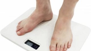 バスマット＋体重計「珪藻土体重計」が登場！お風呂あがりの時短におすすめ