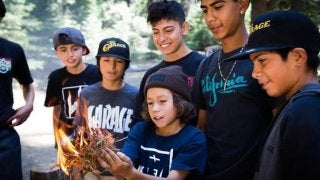 スケートボードスクールとキャンプ生活を体験する「スケートキャンプ」開催