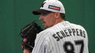 ロッテがシェッパーズ抹消　9ホールドも防御率3.86