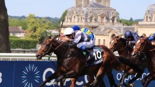 ディープ産駒、スタディオブマンが仏ダービー制覇の偉業達成！