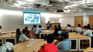 「野球と結婚したい」上田まりえさん　丸の内朝大学で「野球の魅力再発見」を語る