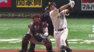 ホークス、市川逆転2ランで快勝　摂津が2勝目　巨人は岡本同点弾空砲