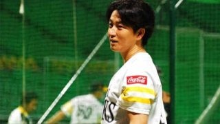 鷹・川島、9回失策で冷や汗？　辛くも逃げ切り「森様様」「グラウンド整備を…」