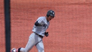 不振だった嶋田翔が学生コーチに恩返しの一発！慶大が東日本国際大を倒し4強【全日本大学野球選手権】