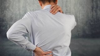 コリやすい部位トップ3は「肩・首・腰」！もっともコリに苦しんでいる県は？