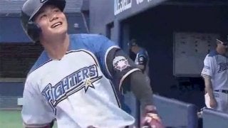 日ハム清宮、リーグトップ“独走“14号2ラン　巨人吉川光からセンター右へ運ぶ