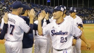 7年ぶりの復帰！チームを鼓舞する青木宣親の熟練の打撃を見逃すな！