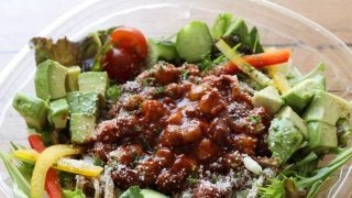 栄養バランス完璧！完全食BASE PASTAを使用した「パーフェクトサラダパスタ」登場