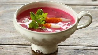 サッカー日本代表応援特別企画！ポーランド料理を「食す」