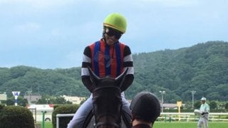 土曜福島１１Ｒ・テレビユー福島賞はレジーナフォルテがＶ