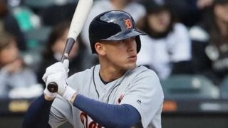【MLB】「冗談」のようなスーパーキャッチ　フェンスの向こうの打球を“強奪”