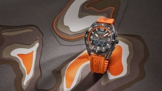 アウトドア向け機能を搭載したスマートウォッチ「Alpiner X」発売