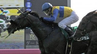 【函館記念】藤岡佑「なんとか残ってくれ」エアアンセムが重賞初V！