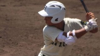 【高校野球】報徳学園・長尾が晴らした春の雪辱　大角監督も称賛の一発