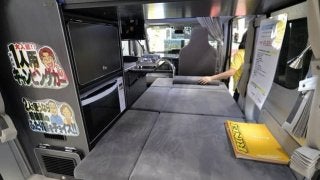 じわり人気、ひとり旅の軽キャン…東京キャンピングカーショー2018