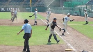 【高校野球】報徳、接戦を制しベスト4　ドラ1候補・小園は完敗認める「フォークが凄すぎた」