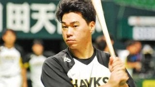 首痛めたホークス柳田はスタメン外れる「重くなるより…」　長谷川勇が先発