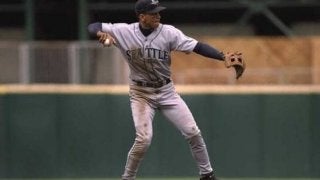 【MLB】「遊撃・Aロッド」の美技に再脚光　重力に逆らう送球に「史上最高」の声