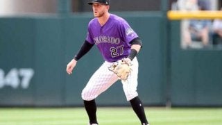 【MLB】「アレナドから学んだ」？　ロッキーズ遊撃手、素手捕球→一塁へ剛速球の美技