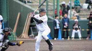 ライバル出現も「やることは一緒」　ロッテ8年目の伊志嶺が目指す1軍定着