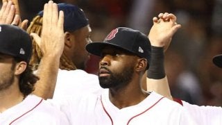 【MLB】スーパーマンより優秀!?　レ軍外野手が衝撃の後方ダイブ捕球「えげつない」