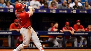 【MLB】トラウト、驚愕の“天井直撃弾”に全力疾走　今季30号に「クールだった」