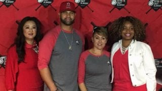 プホルス、人身売買撲滅へ尽力　夫婦で会見「目標はMLB全30球団で行うこと」