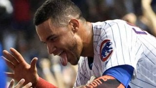 【MLB】矢のような膝立ち送球→一塁牽制死　カブス捕手の鬼肩にファン「アメージング」