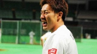 ホークス柳田、東浜を救う“バズーカ補殺”「近い分、いい球がいったかな」