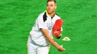 鷹バンデンハークが6回3安打1失点で8勝目　指にマメ出来るも「支障なかった」