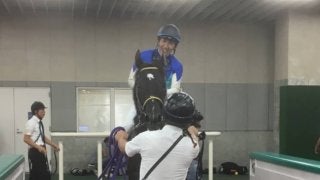 土曜新潟メーン・新潟日報賞は伏兵アドマイヤリアルが逃げ切る