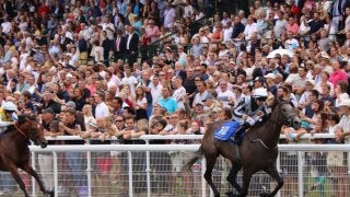 【ジャックルマロワ賞】圧倒的人気アルファセントーリが先行抜け出しで快勝！